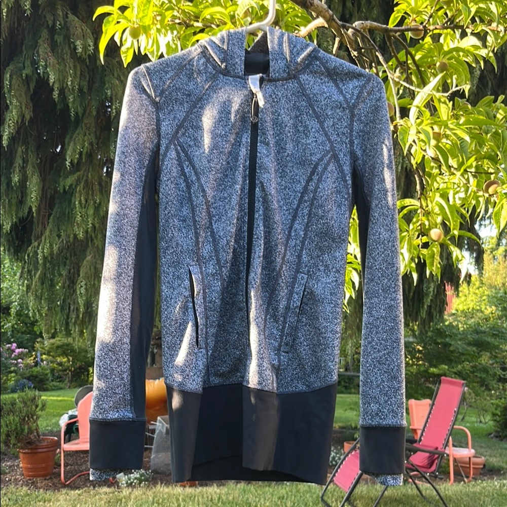 Lululemon  Athletica 
Jacket